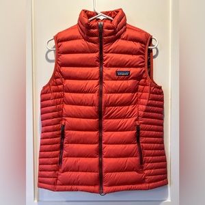 Patagonia down vest - women’s medium